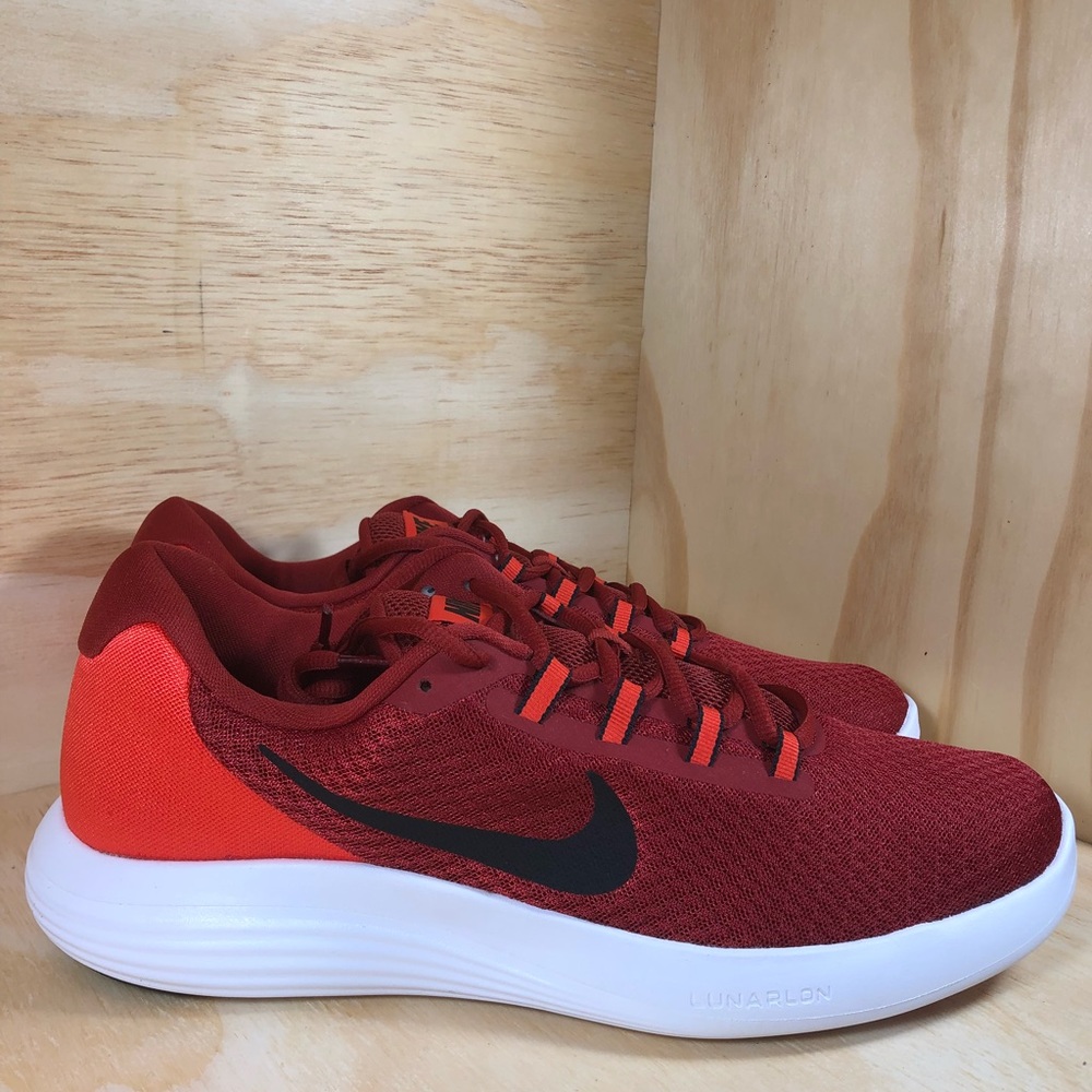 Nike lunarconverge